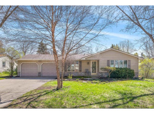 863 Venus Drive Green Bay, WI 54311-5201