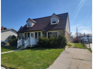 1323 North 10th Street Manitowoc, WI 54220