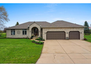 1746 Crimson Court De Pere, WI 54115