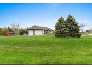 3390 Hawk Ridge Trail Suamico, WI 54313