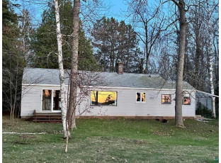 3811 Lake Park Rd Ashland, WI 54806