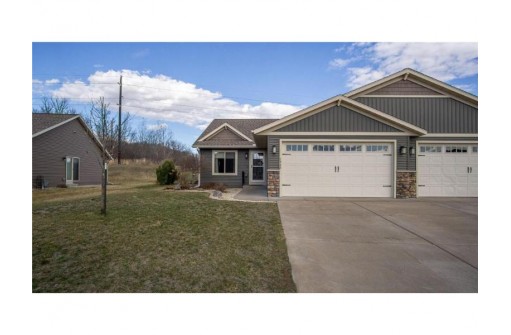 2332 Sugar Maple Street, Menomonie, WI 54751