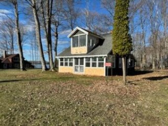 N8768 Sprang Rd Curtis, MI 49820