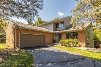 2464 Emerald Lake Drive East Lansing, MI 48823