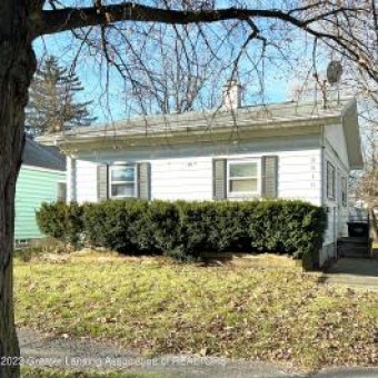 2316 Teel Avenue Lansing, MI 48910