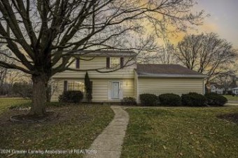 2756 Still Valley Court East Lansing, MI 48823