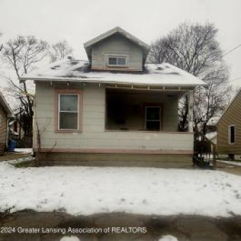 822 Cawood Street Lansing, MI 48915