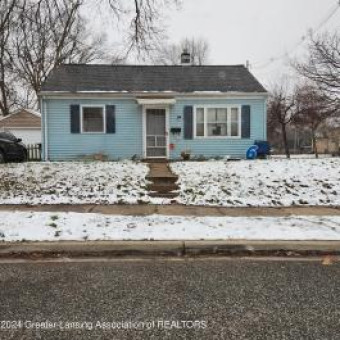 725 Gordon Avenue Lansing, MI 48910