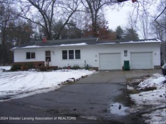 911 Raeburn Road Eaton Rapid, MI 48827