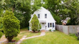 325 Cox Boulevard Lansing, MI 48910