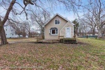 4422 Ballard Road Lansing, MI 48911