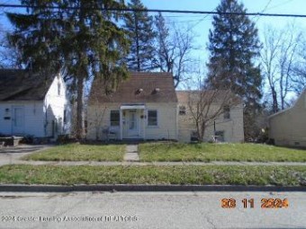 627 S Fariview Avenue Lansing, MI 48912