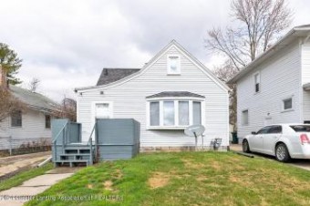 1229 Mechanic Street Lansing, MI 48912