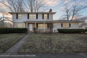 2615 Oban Road Lansing, MI 48911