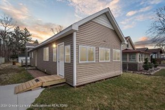 664 N Ivanhoe Avenue Ypsilanti, MI 48198