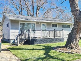 2014 Pleasant View Avenue Lansing, MI 48910