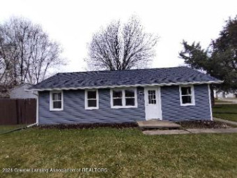 306 Hume Boulevard Lansing, MI 48917