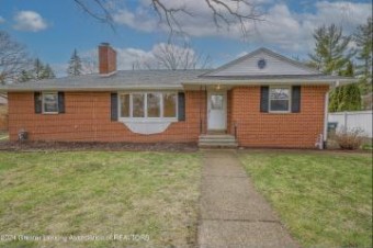 2803 S Cambridge Road Lansing, MI 48911