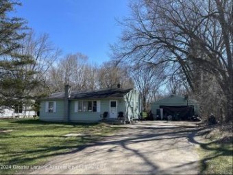 4607 Ballard Road Lansing, MI 48911