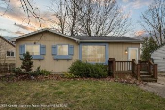 4017 Heathgate Drive Lansing, MI 48910