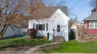 939 Princeton Avenue Lansing, MI 48915