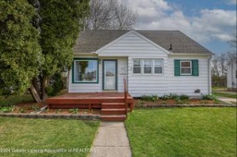 3415 Upton Road Lansing, MI 48917