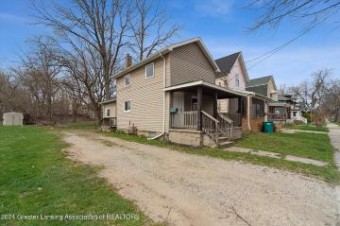 905 N Pine Street Lansing, MI 48906