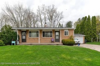 1637/1639 Cambria Drive East Lansing, MI 48823