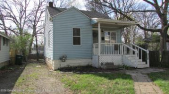 1242 Dakin Street Lansing, MI 48912