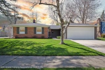 1733 Springfield Lane Lansing, MI 48912