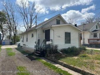 712 Randall Street Lansing, MI 48906