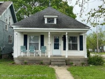 327 S Magnolia Avenue Lansing, MI 48912