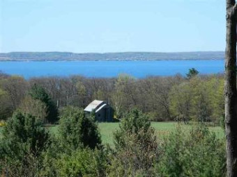 5735 Windrift Harbor Springs, MI 49740