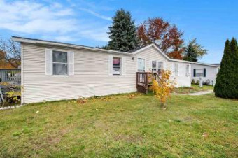 6685 N M-66 182 Charlevoix, MI 49720