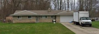 3340 Hillview Avenue Flint, MI 48504