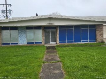 19445 W Davison Street Detroit, MI 48223