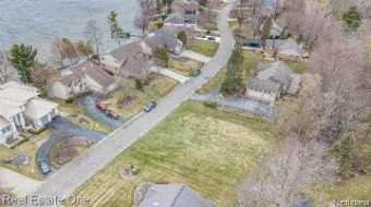 0 Voorheis Lake Ct, Lot  121 Lake Orion, MI 48360