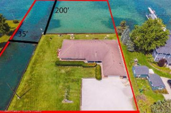 5472 Middle Channel Drive Harsens Island, MI 48028