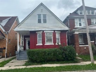 2436 Hewitt Street Hamtramck, MI 48212