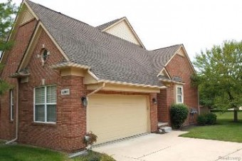 4099 Forest Bridge Drive Canton, MI 48188