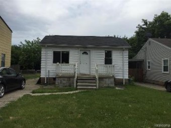 7244 Ford Avenue Warren, MI 48091