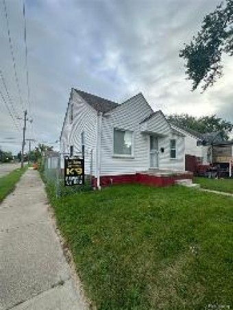 13452 Tacoma Street Detroit, MI 48205