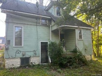 4218 Van Dyke Street Detroit, MI 48214