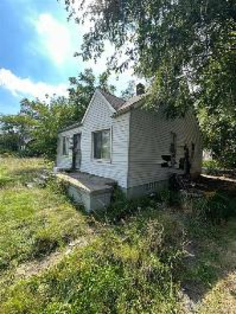 19365 Syracuse Street Detroit, MI 48234