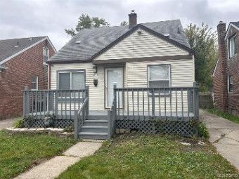 7720 Plainview Avenue Detroit, MI 48228