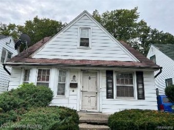 18241 Kentfield Street Detroit, MI 48219