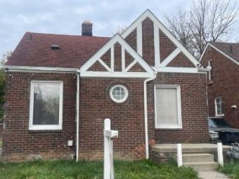 19161 Rogge Street Detroit, MI 48234