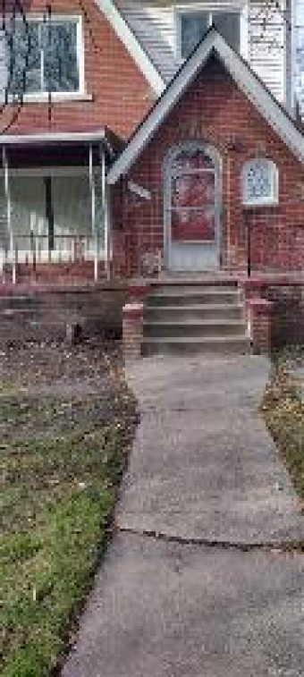 8951 Griggs Street Detroit, MI 48204