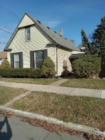 41 E James Street River Rouge, MI 48218