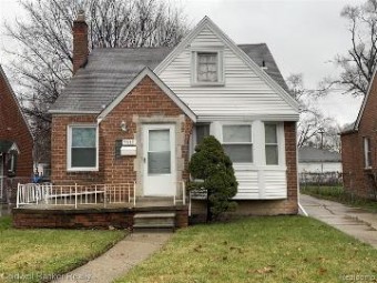 7610 Faust Detroit, MI 48228